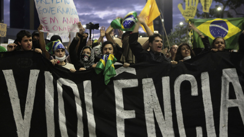 Втора жертва на протестите в Бразилия