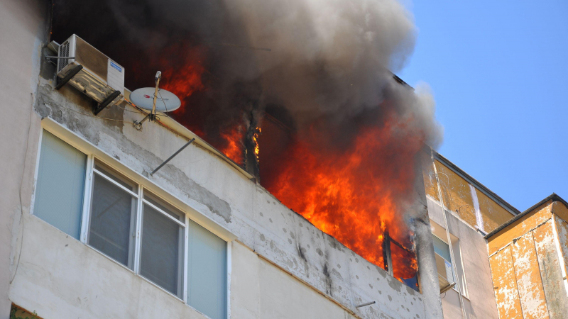 Жена изгоря жива във Варна 