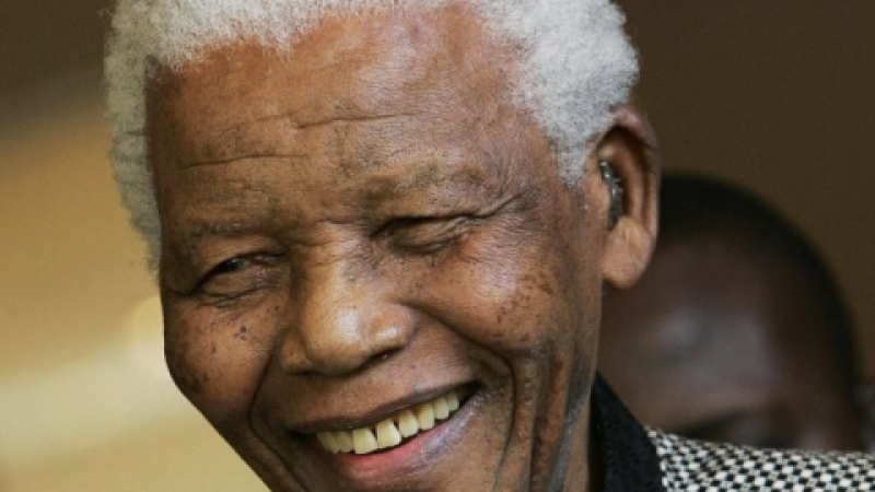 Нелсън Мандела бере душа