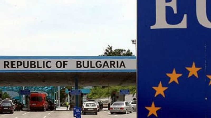 Все повече гърци пазаруват в България заради по-ниските цени