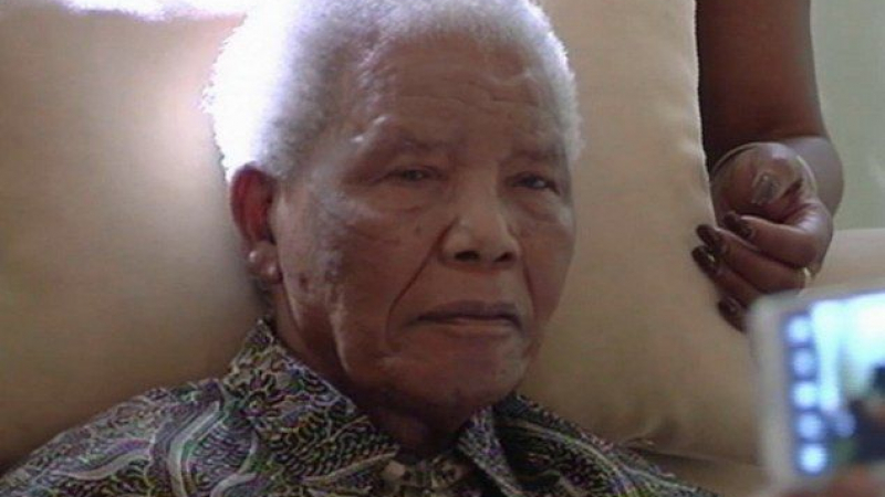Нелсън Мандела вече е на животоподдържащи системи