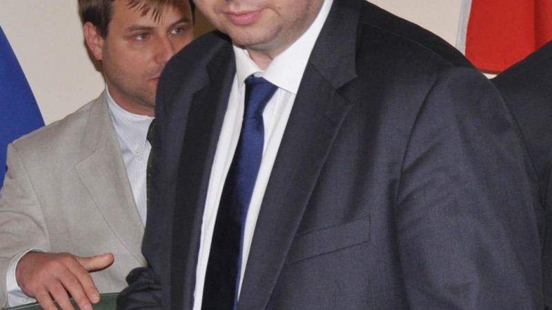 Петър Чобанов: Орязваме разходите на министерствата 
