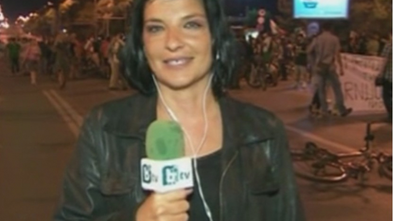 Заляха с бира Десислава Ризова по време на пряко включване за bTV