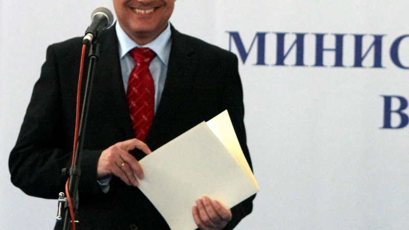 7 хил. лв. държавни пари е изхарчил Марин Райков за път и подаръци