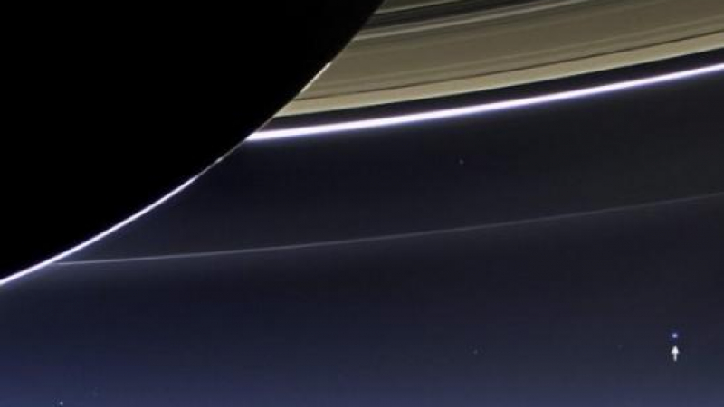 Вижте Земята, заснета от 1,44 милиарда километра! (СНИМКИ)