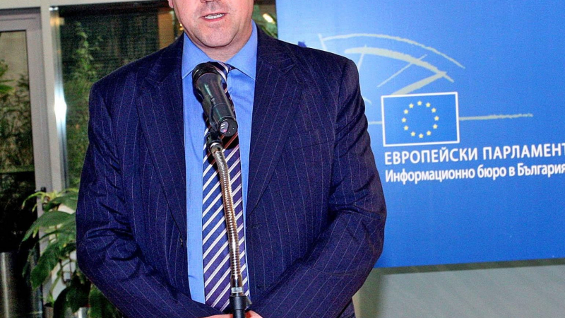 Огнян Златев поема ръководството на представителството на ЕК в Хърватия