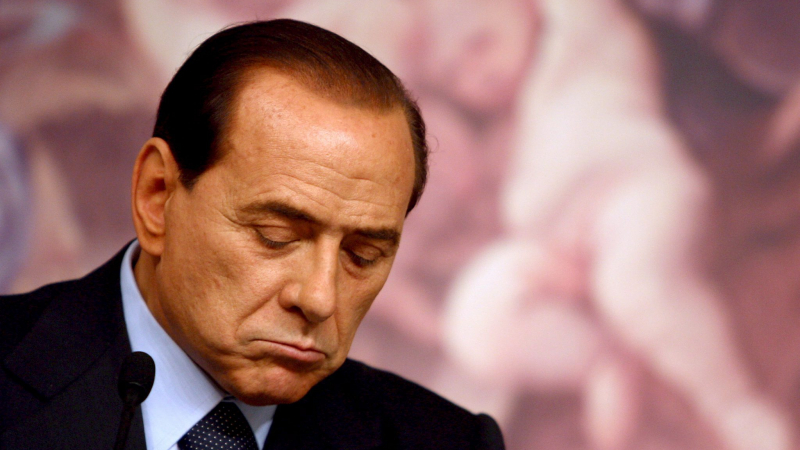 Силвио Берлускони ще излежи присъдата си във вила