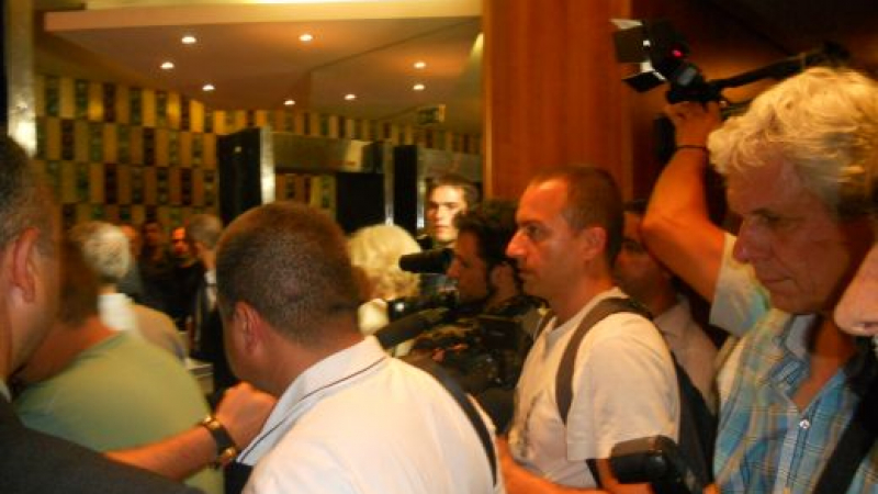 НСО пред БЛИЦ за скандала в Пловдив: Организаторите определят кой да влезе, ние само проверяваме