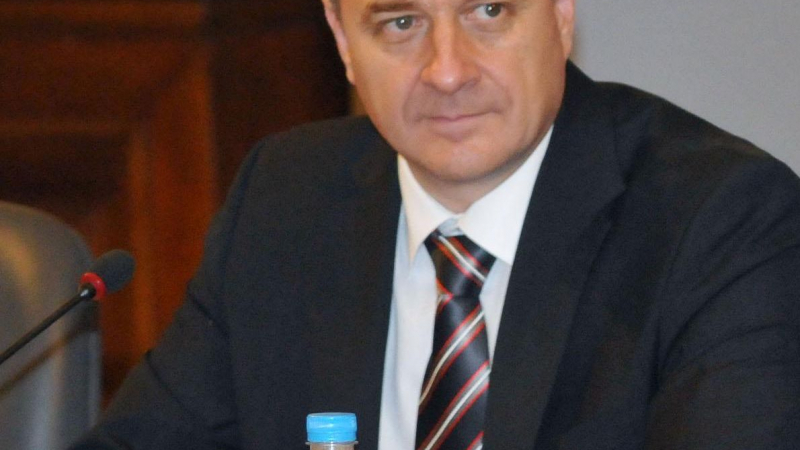Цветлин Йовчев е разпоредил две проверки за взривовете в Езерово