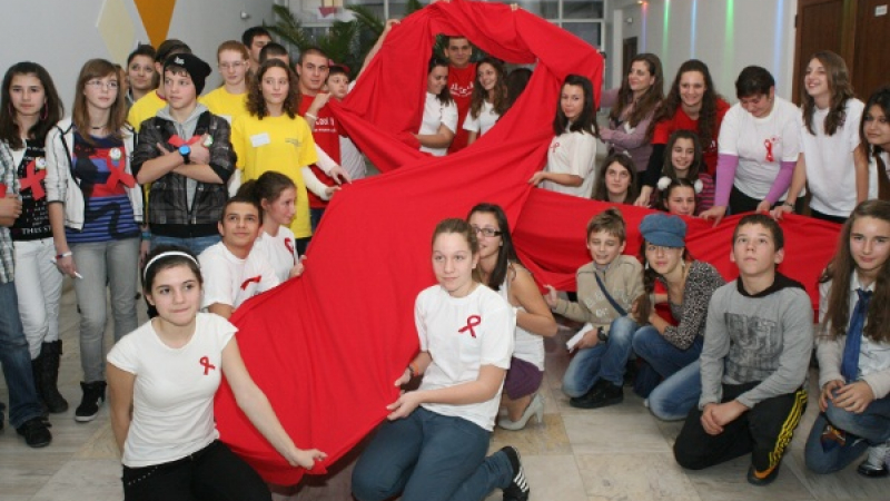 2700 души са се изследвали за ХИВ за половин месец 