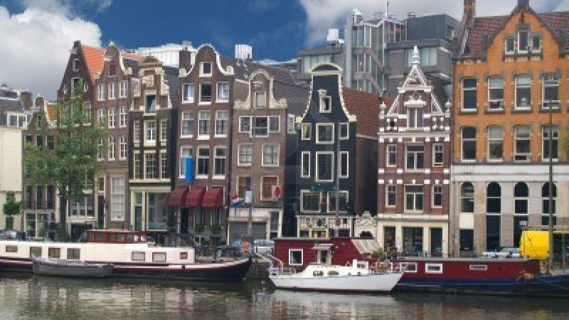 Кошмарно: Амстердам потъва и няма връщане назад!