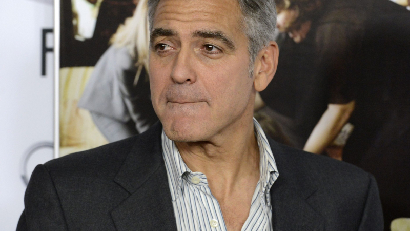 Клуни влезе по спешност в болница, причината е шокираща