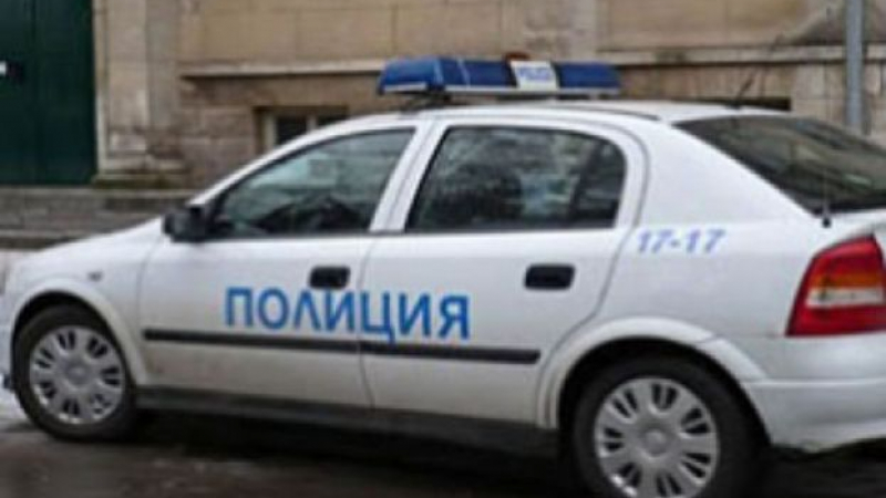 Циганин намушка охранител около Товарна гара в Бургас  