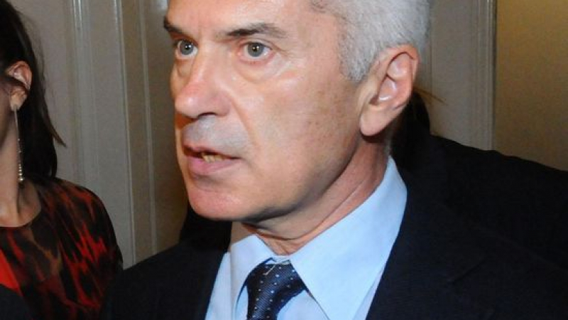 Сидеров внесе исканията на Бареков на КСНС