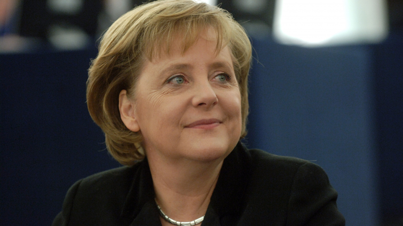 Меркел с голям триумф 