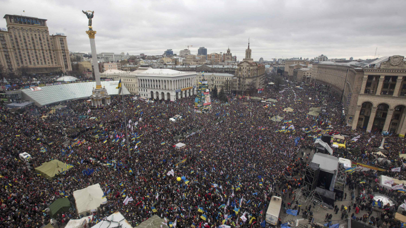 200 000 на протест в Киев, според полицията са само 5000 души
