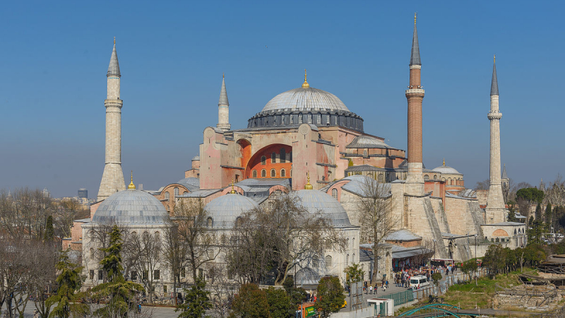 Последна информация за съдбата на храма "Света София" в Истанбул