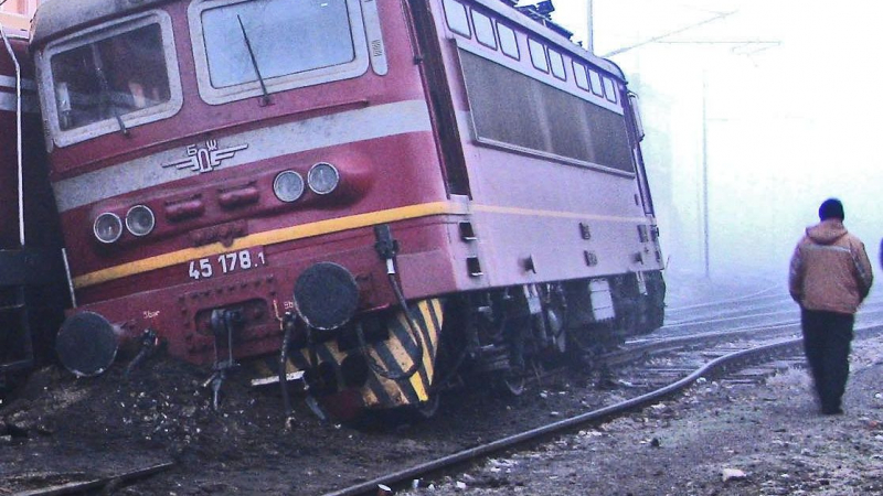 Официално: Машинистът на влака-убиец трезвен, БМВ-то прекосило в нарушение прелеза