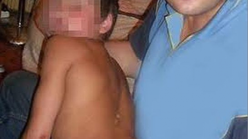 Холандски педофил арестуван пред 2 от жертвите му в Стара Загора