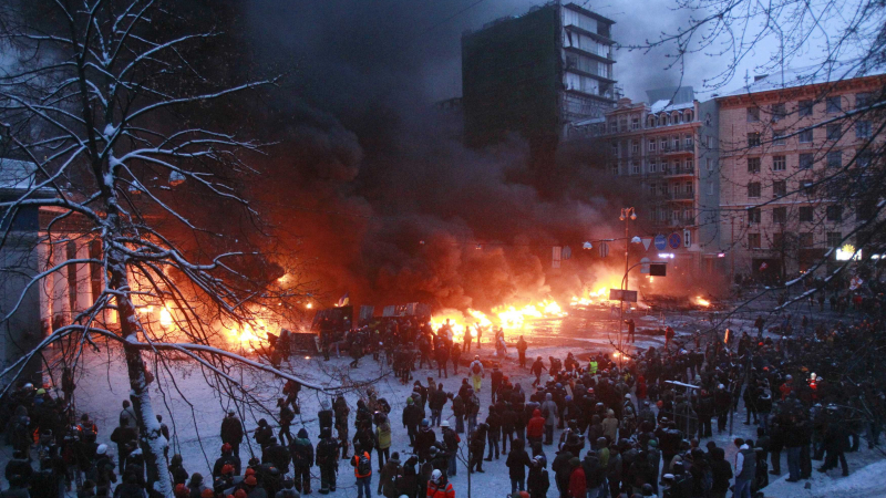 Четвърта жертва в центъра на Киев (НА ЖИВО)