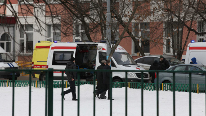 Дават по 5 млн. рубли на семействата на жертвите в московското училище