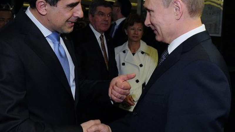 Ето я скритата от &quot;Дондуков&quot; 2 среща между Путин и Плевнелиев (СНИМКИ)