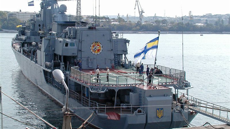 Украинският военен флот се изтегля от Крим към Одеса