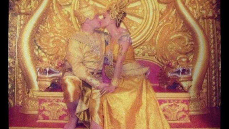 Галена се ожени в Тайланд