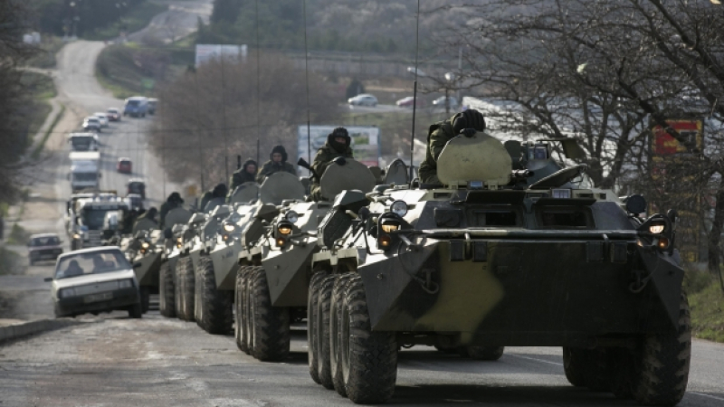 Властта в Киев на тръни: 80-хилядна руска армия е готова да нахлуе