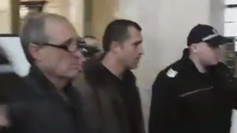 БЛИЦ TV: Свидетел видял нож в ръката на Николай Карастоянов
