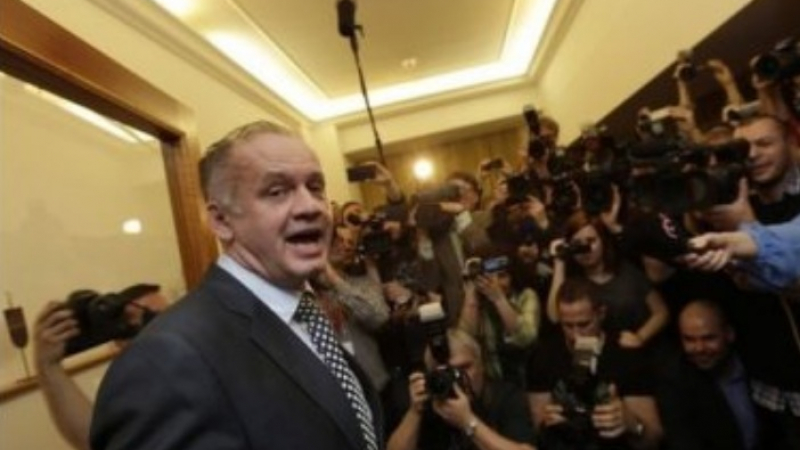 Добрата новина: Президентът на Словакия се отказа от 6000 евро заплата