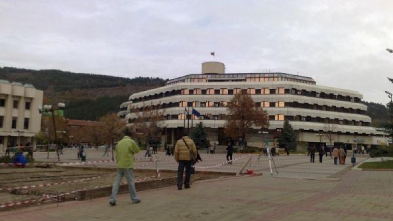 Главният прокурор подхваща общините Дупница и Видин