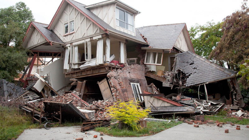 Сеизмолог успокоява: Сградите ще издържат трус от 7-а степен 