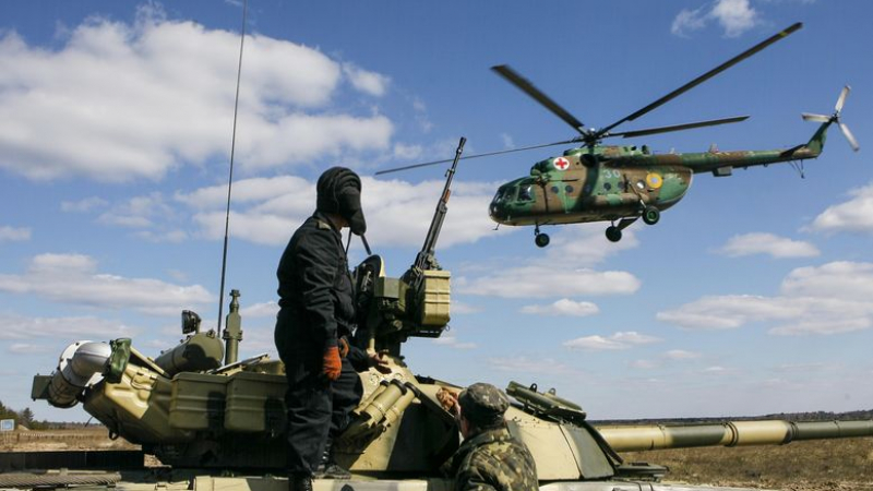 „Туристи“ готвят нападение по военни обекти в Донецка област   