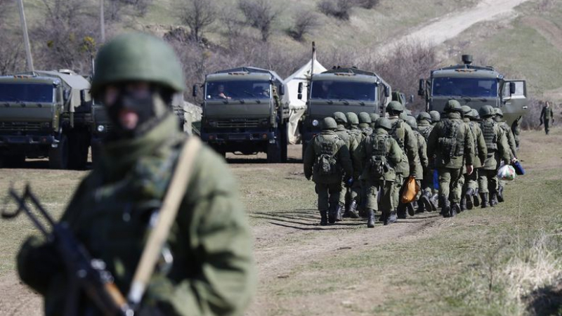 Дипломат на САЩ: По границата с Украйна има десетки хиляди руски войници 