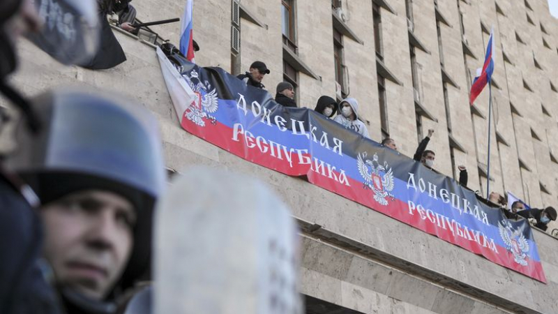 Тягнибок поиска антитерористична операция да смачка протестите в Източна Украйна