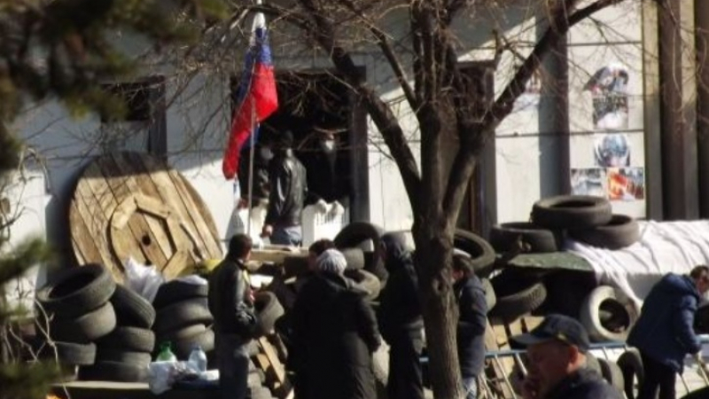 Луганск се готви за кървава нощ (ВИДЕО)
