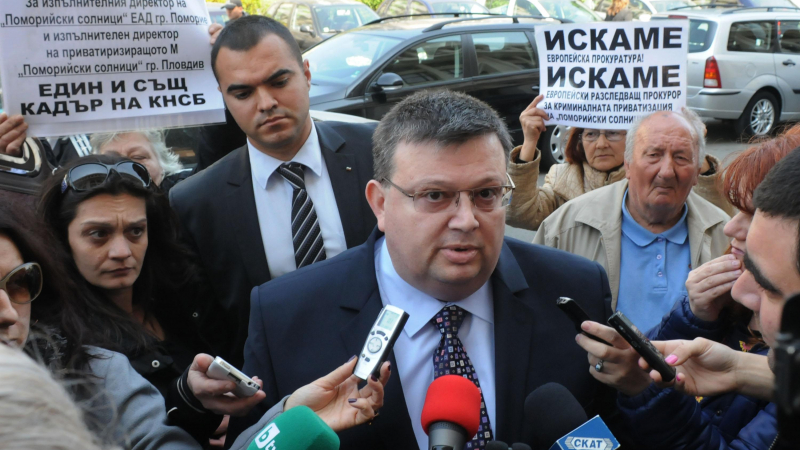 Цацаров: Не е редно Бисер Миланов да се яви в парламента в белезници