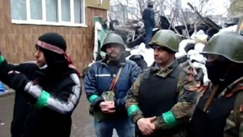 По барикадите в Славянск и Красний Лиман: Какво си говорят демонстрантите (ВИДЕО)