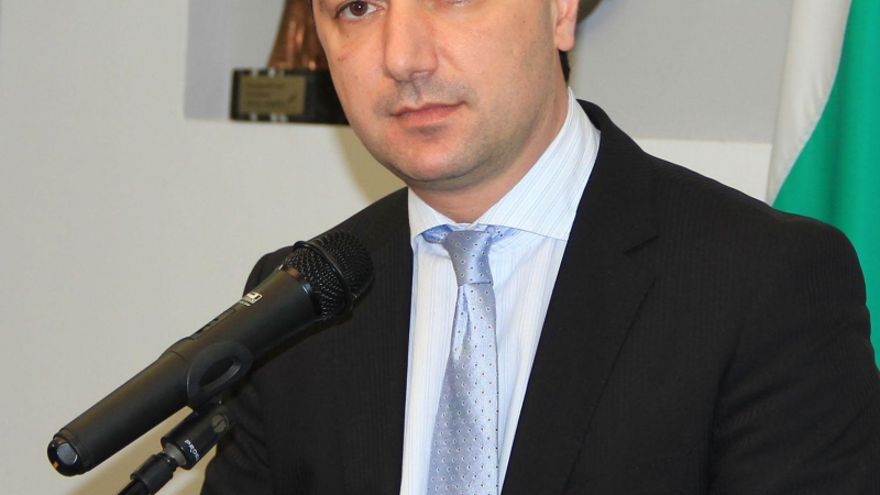 Драгомир Стойнев: Азербайджан ще ни доставя газ през Гърция