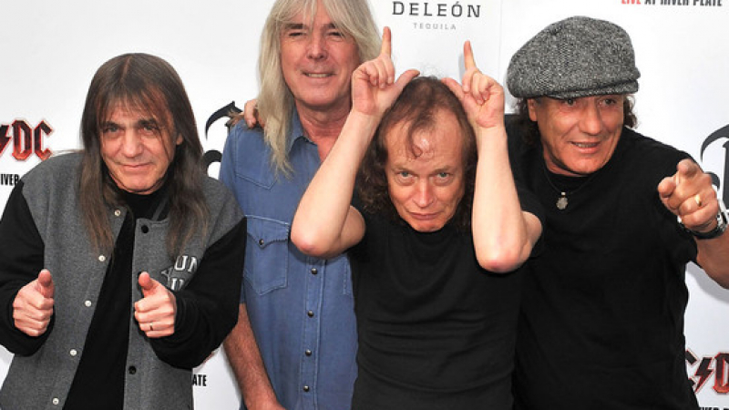 AC/DC опровергаха слуховете, че се разделят