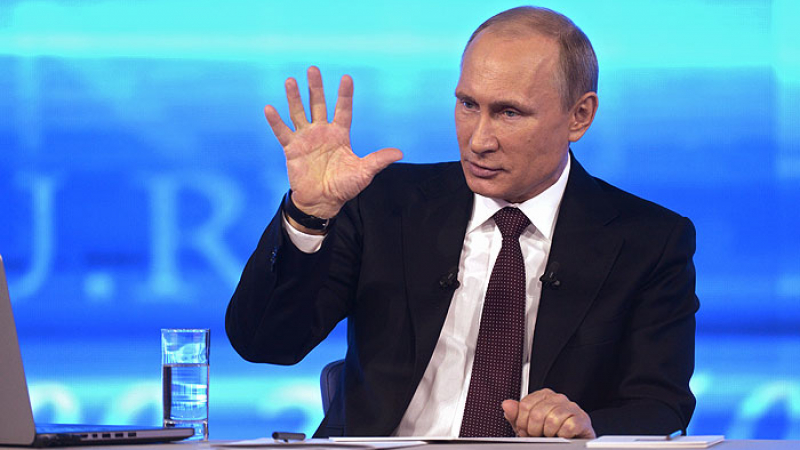 Путин: Надявам се да не ми се наложи да изпратя войски в Украйна