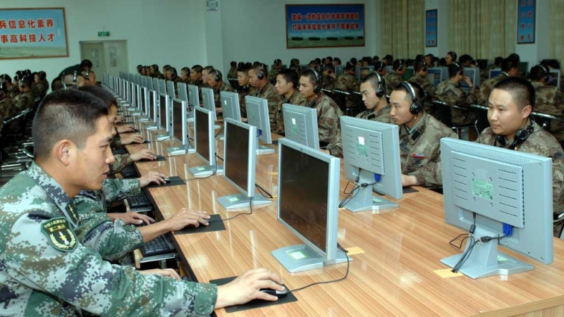 Китайски хакери крадат военни тайни на САЩ
