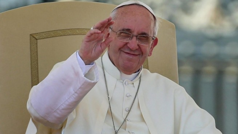 Папа Франсиск поздрави католиците