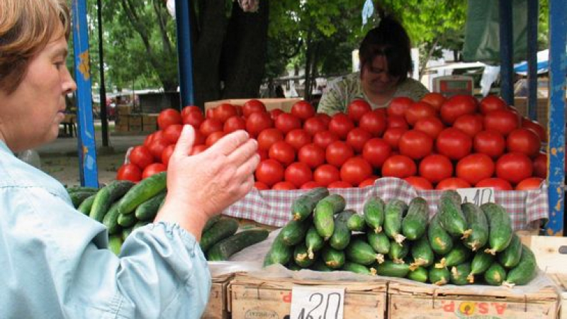 Гърция ни залива с опасни зеленчуци 