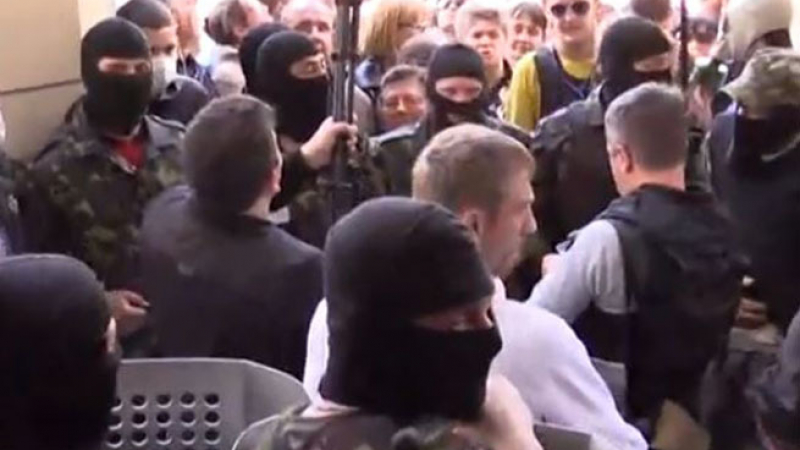 Федералистите в Донецк нахлуха в областния тв център