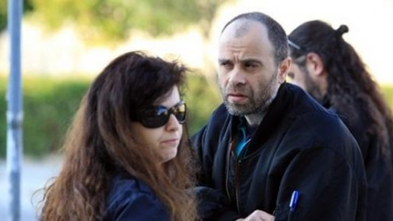 Гръцката полиция дава награда от 2 милиона евро за главата на опасни терористи