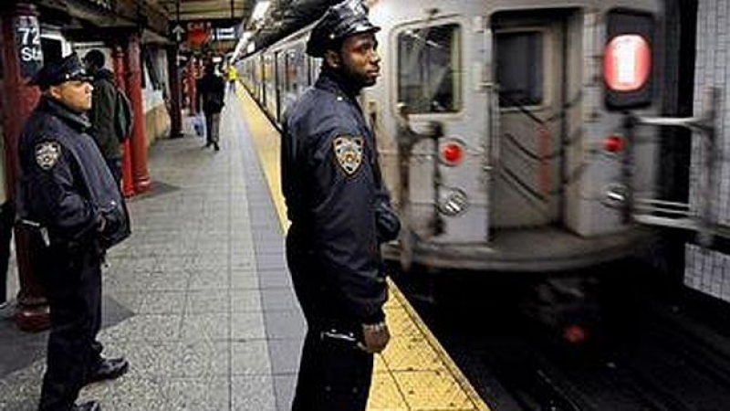 Катастрофа в нюйоркското метро, 19 ранени (ВИДЕО)