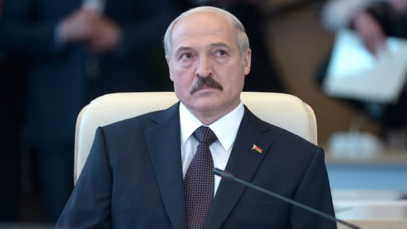 Лукашенко предлага на Путин съвместни действия за Украйна 