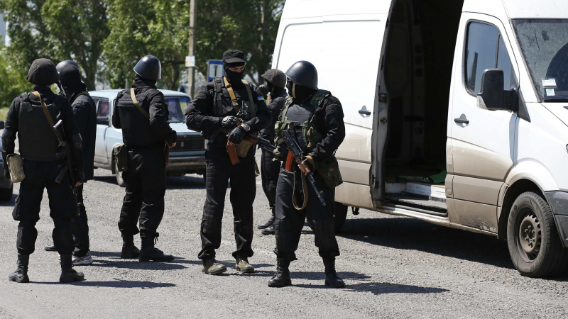 Възмездие: Намериха обесен шефа на милицията в Мариупол, който стреля по мирни жители на 9 май